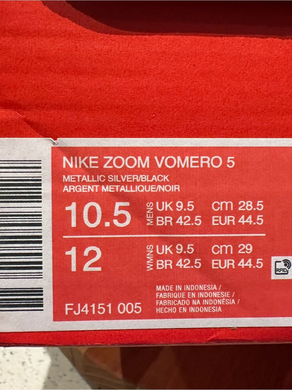 Men’s Red and Silver Nike Zoom Vomero 5 Sneakers